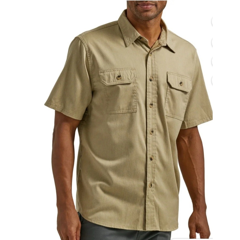 Wrangler MEN'S Relaxed Fit Short Sleeve Utility  Shirt‎ Size XL